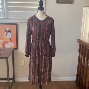 Vintage midi dress with pleated skirt in stunning autumnal colours